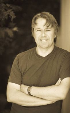 Fascinated Neutrality: An Interview with Alastair Reynolds