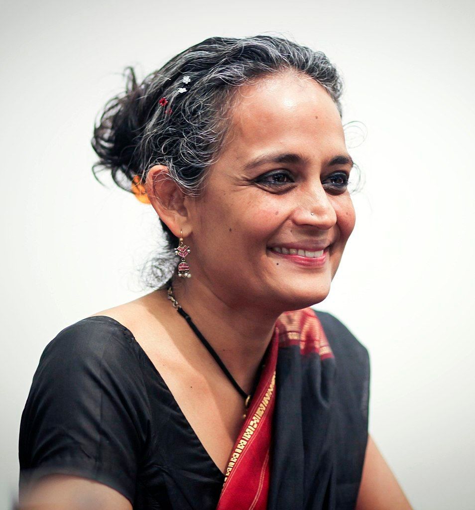 Arundhati Roy on Freedom, Fascism & Fiction